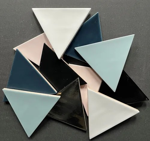 Terre d'Azur Cima wandtegel driehoek 11x13cm brons