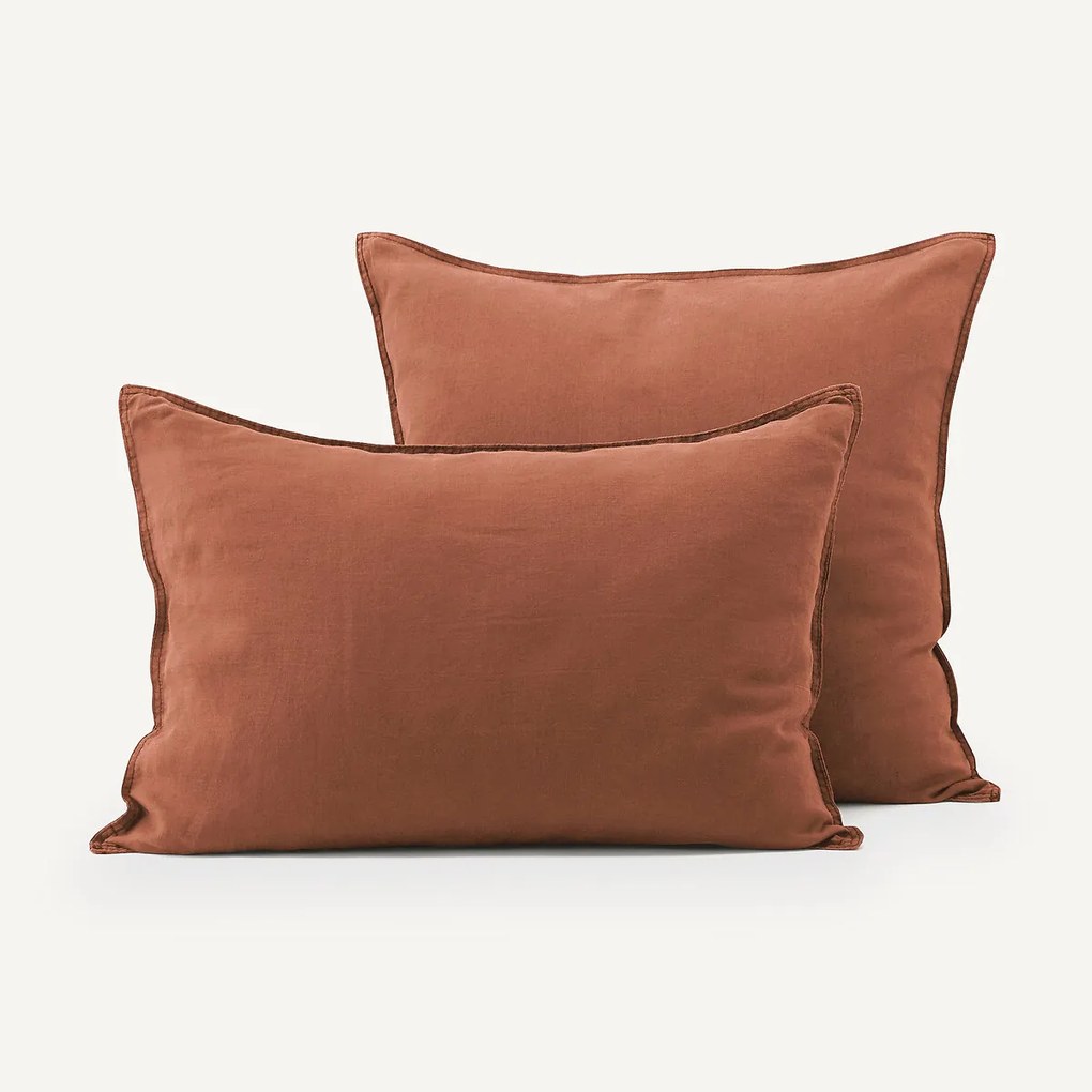 Kussensloop in gewassen hennep, Helm