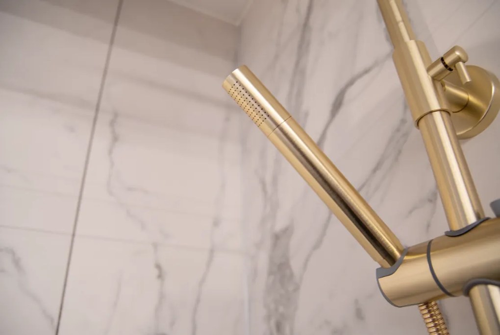 Saniclear Brass staafhanddouche geborsteld messing mat goud