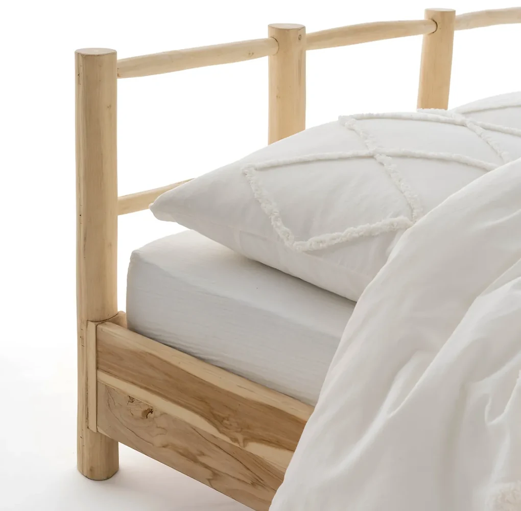 Bed in massief teak, Ghada