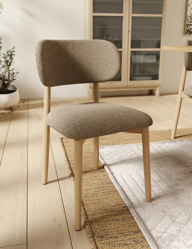 ALDO Bruin Taupe (stof Monza 40)/gelakt eiken frame – HOUTEN BOUCLÉSTOEL VOOR WOONKAMER, EETKAMER, KEUKEN RETRO