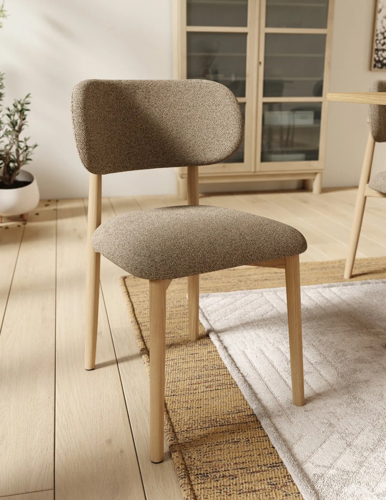 AVLO Bruin Taupe (stof Monza 40)/gelakt eiken frame – HOUTEN BOUCLÉSTOEL VOOR WOONKAMER, EETKAMER, KEUKEN RETRO