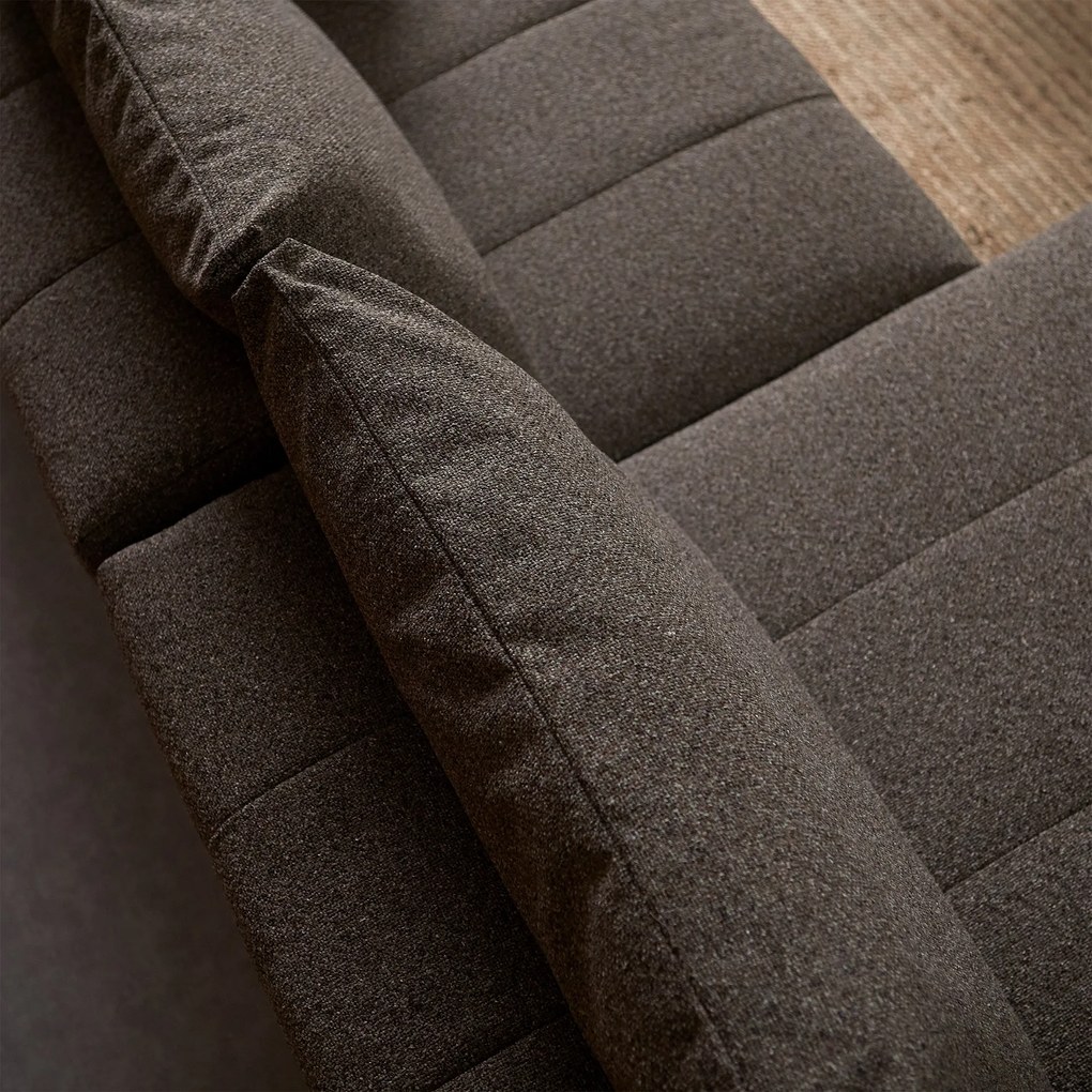 Bruine Bank Met Decoratieve Strepen Hoek Links