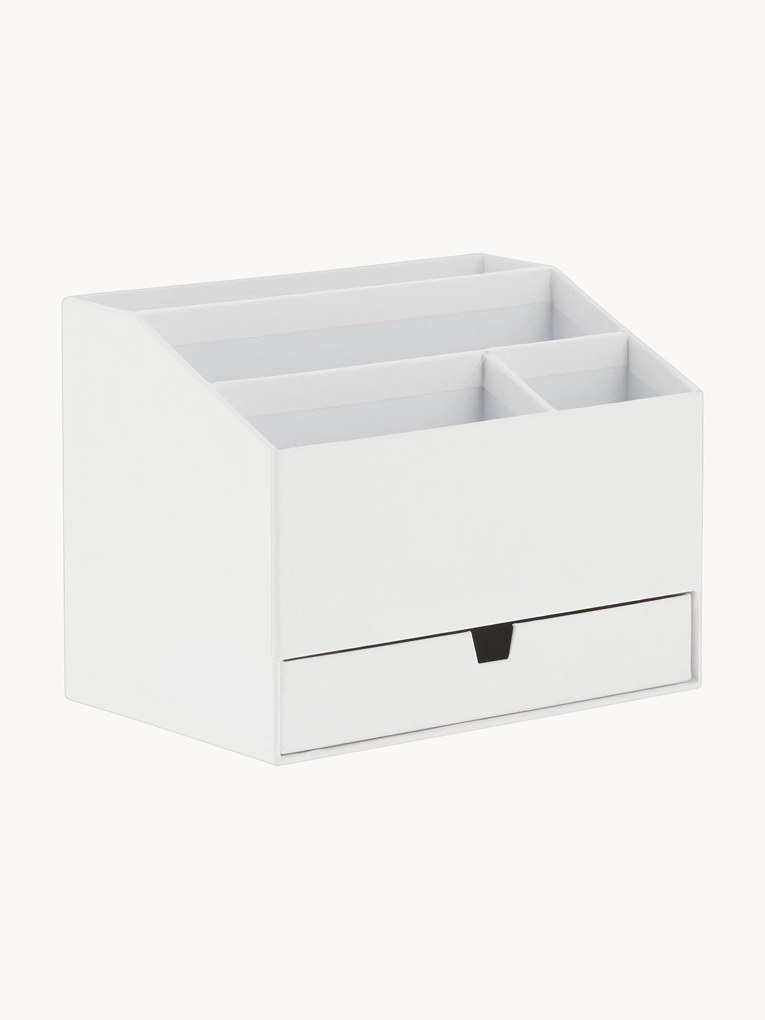 Bureau organizer Greta