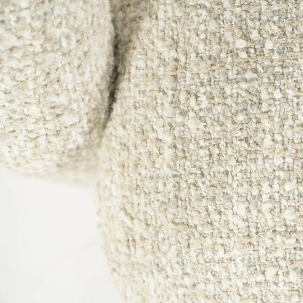 Eleonora Monica Design Fauteuil Beige Met Stoffen Armleuning