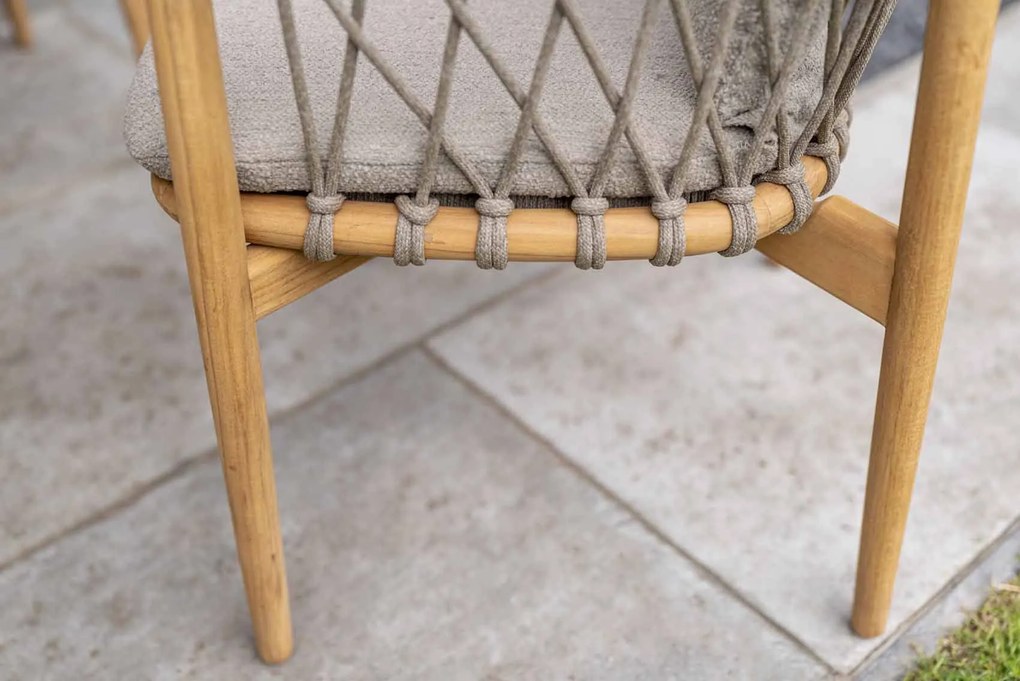 4 Seasons Outdoor Nora tuinstoel naturel teak SALE Showroommodel Tuinstoel   beige weerbestendig