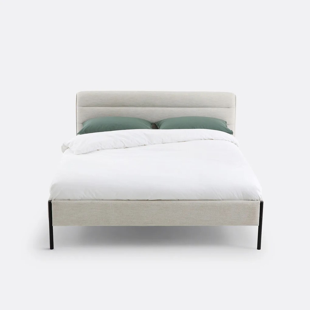 Gestoffeerd bed met lattenbodem, Obias