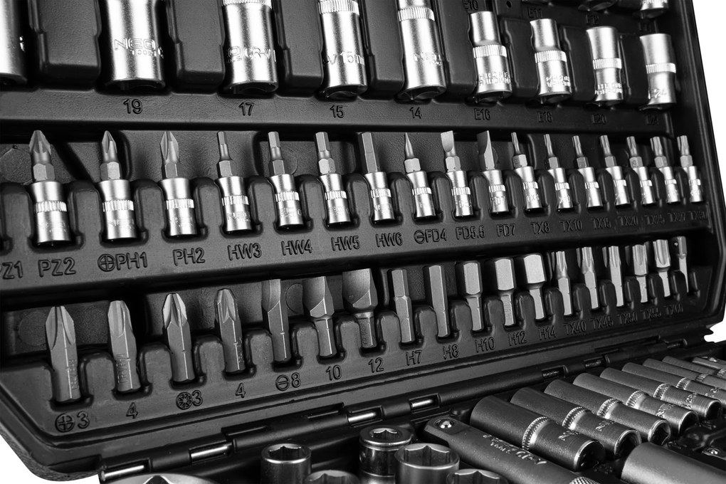 NEO Doppenset 1/4"– 1/2" 110-delig