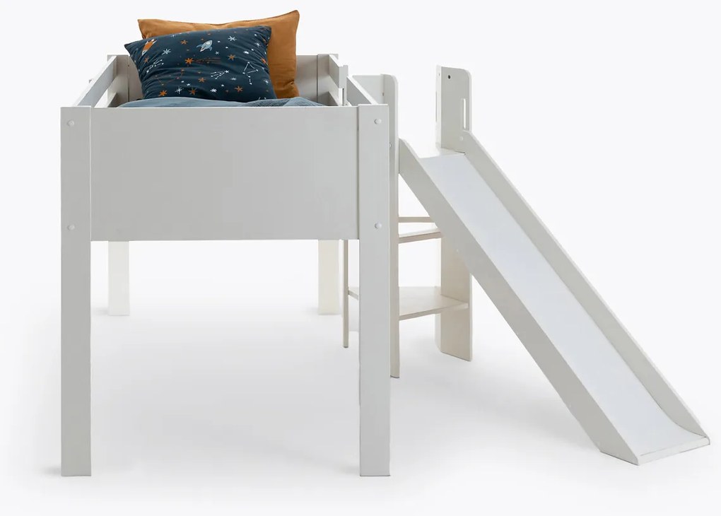 Halfhoog bed met glijbaan, Mirka