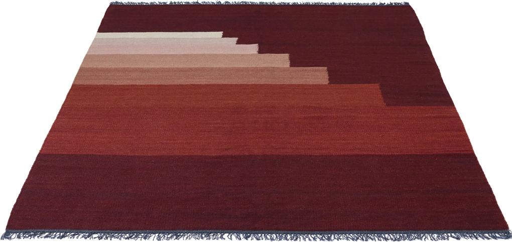 &tradition Another Rug vloerkleed 200x300 red vulcano