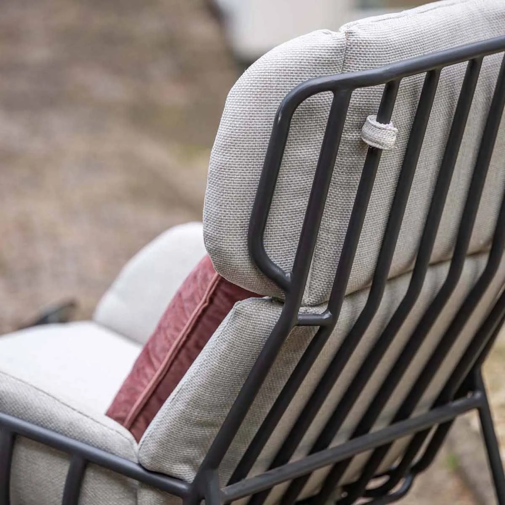 Garden Impressions Fresno loungestoelen donker grijs - Lucas bijzettafel Ø50 cm