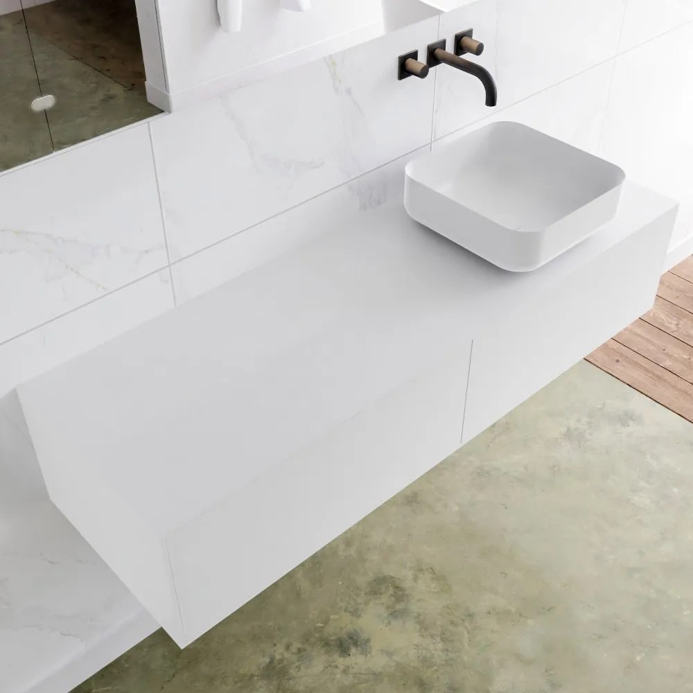 Zaro Lagom volledig naadloos solid surface onderkast met topblad 140cm mat wit met 2 lades Push tot open. Compleet met solid surface opzetkom met 0 kraangat(en)