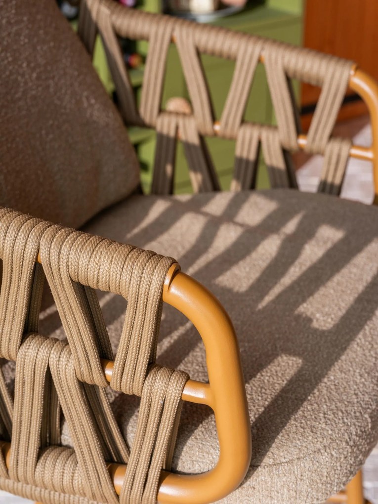 4 Seasons Outdoor Biarritz high dining set met Soho tafel 220 cm Tuinstoel   beige weerbestendig