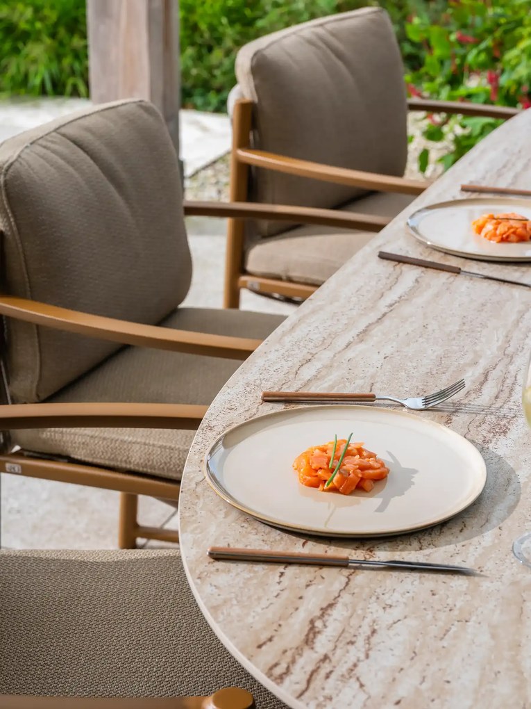 4 Seasons Outdoor Marina tuinset amber met Colorado tafel Ø 160 cm Tuinset   beige weerbestendig