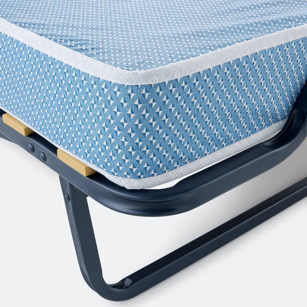 Plooibed + lattenbodem + stevige matras