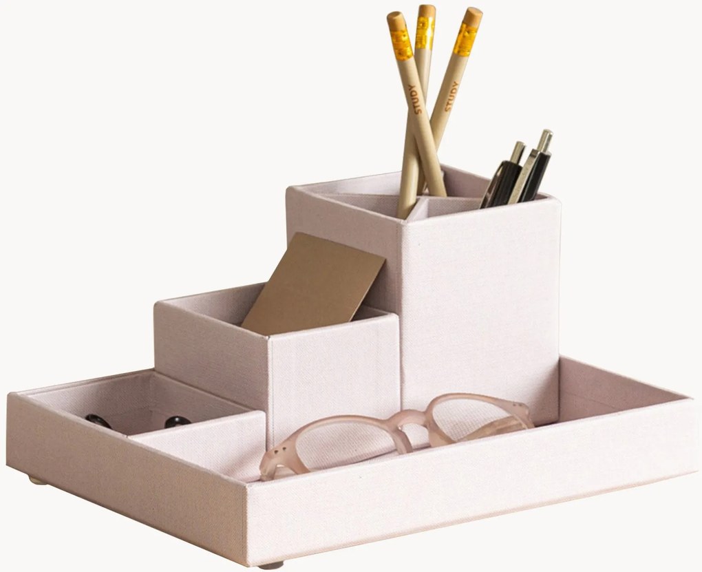 Bureau organizer Lena
