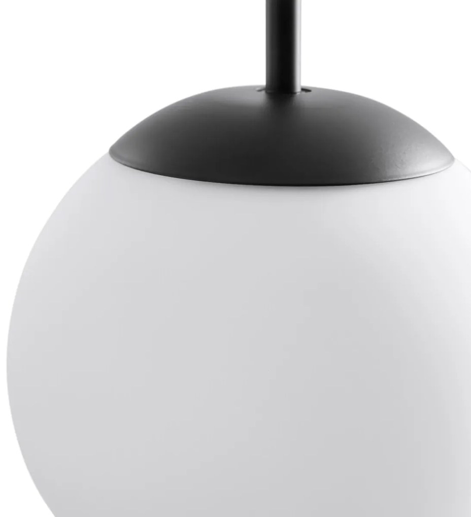 Hanglamp in metaal en opaline, Theide
