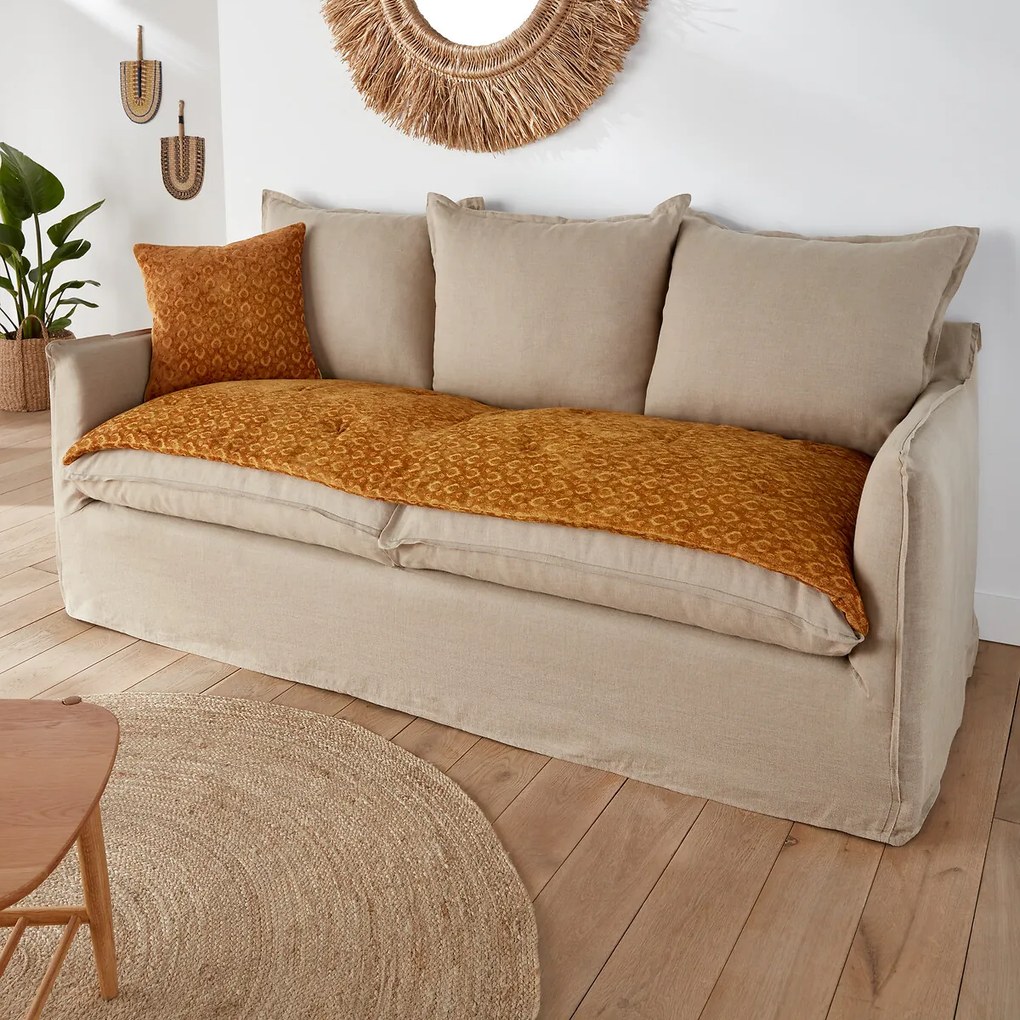 Zitmatras in fluweel, Nour