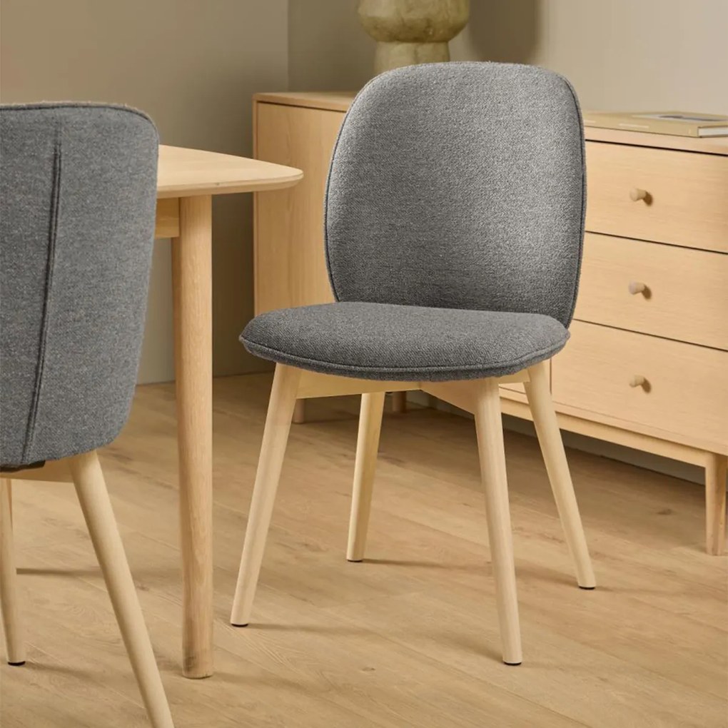 Eetkamerstoel Met Houten Poten Grijs Boucle