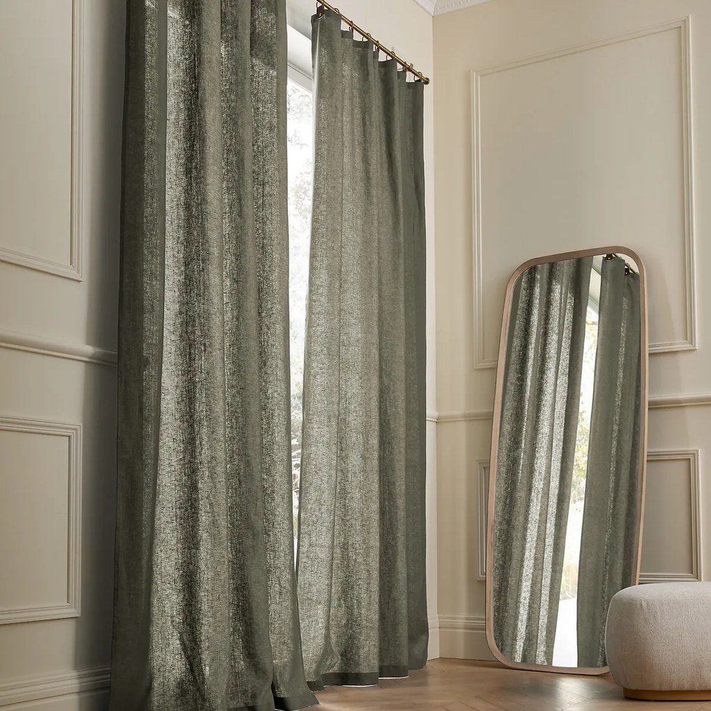 Gordijn in gewassen linnen met ringen, Private