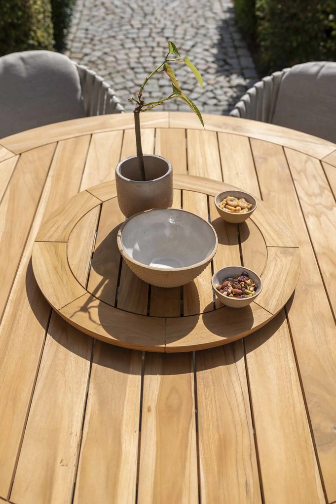 Taste by 4 Seasons Barista tuinset latte met Prado teak tafel met rond blad Ø 160 cm Tuinset beige weerbestendig