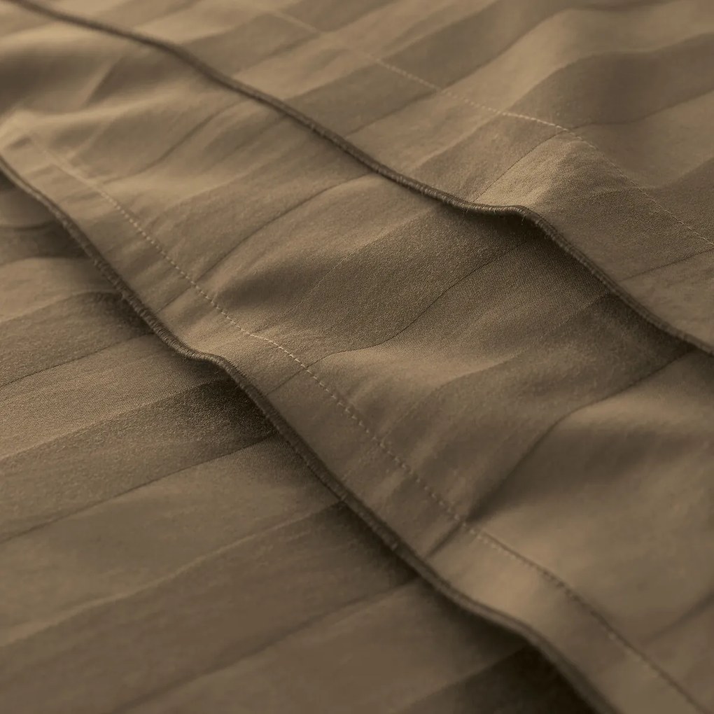 Plat laken in gewassen satijnkatoen, Victor, gestreept