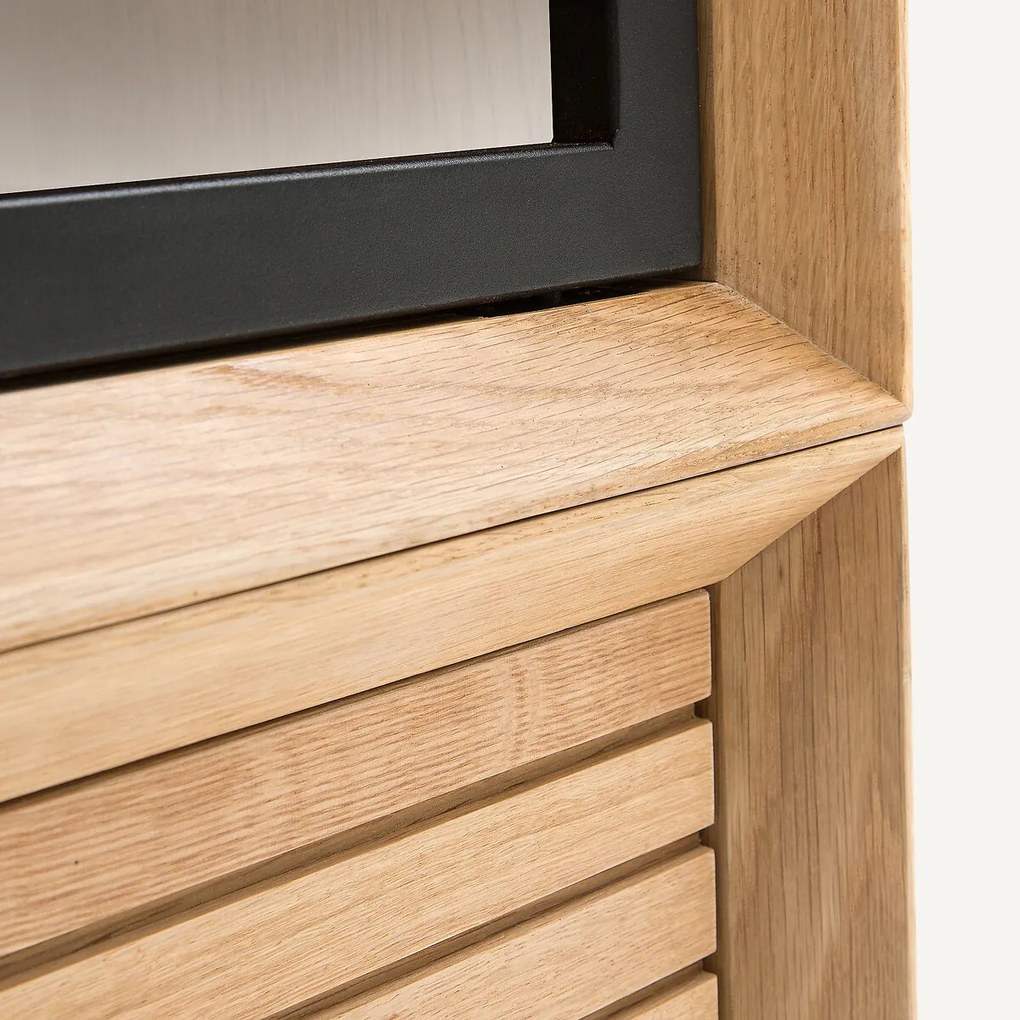 Vitrinekast van eiken en eikenfineer, Joaquin