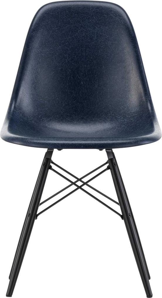Vitra Eames DSW Fiberglass stoel esdoorn zwart navy blue