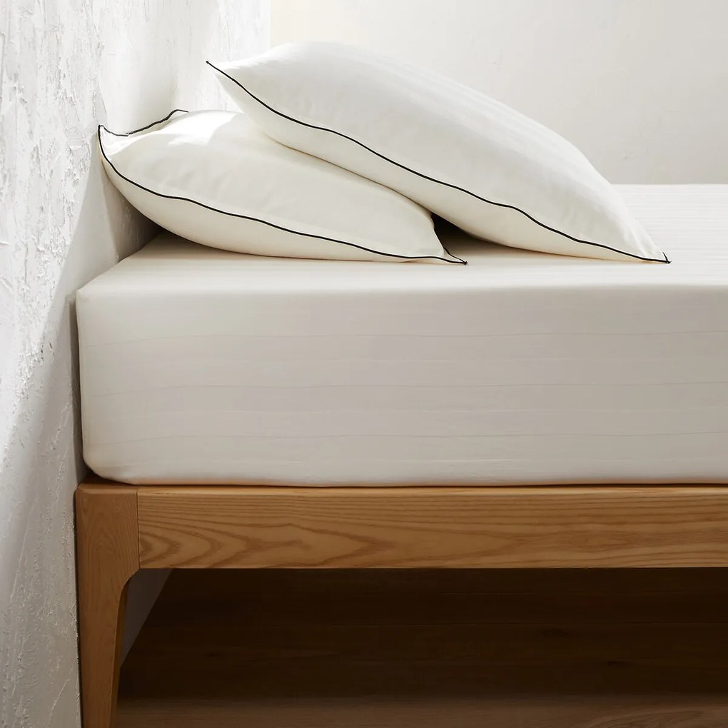 Hoeslaken van 118 draden gewassen katoensatijn, Victor gestreept