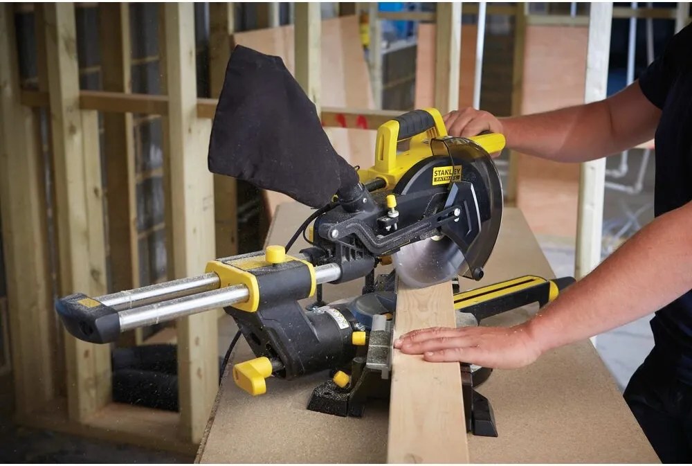 Stanley FME721-QS Afkortzaag