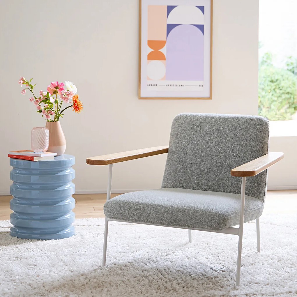 Fauteuil met massief eiken armleuningen en stof, Lulet