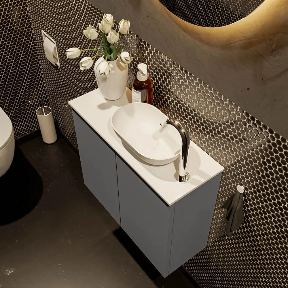 Mondiaz Fowy toiletmeubel 60cm dark grey met witte waskom rechts en kraangat