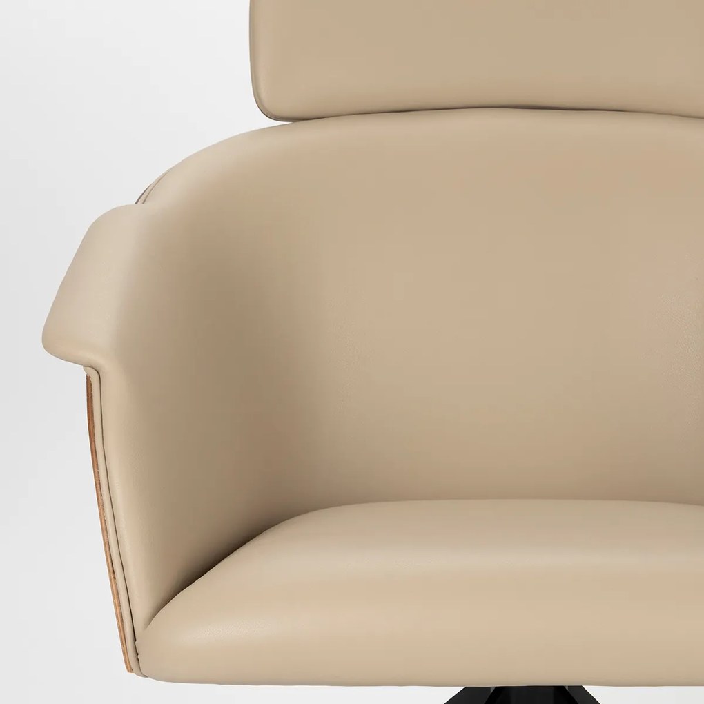 Zuiver Frie Walnoot Loungestoel Leatherlook