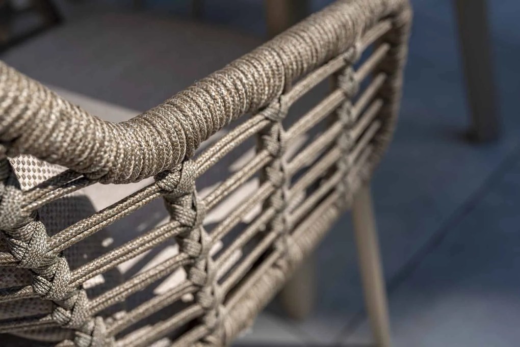 Taste by 4 Seasons Puglia tuinset latte met Denia tafel 240 cm Tuinset taupe weerbestendig