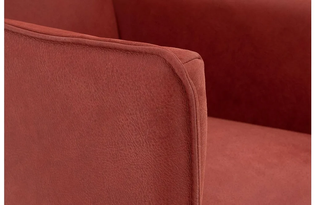 Goossens Excellent Eetkamerstoel Leogang rood leer met armleuning en met wielen, elegant chic