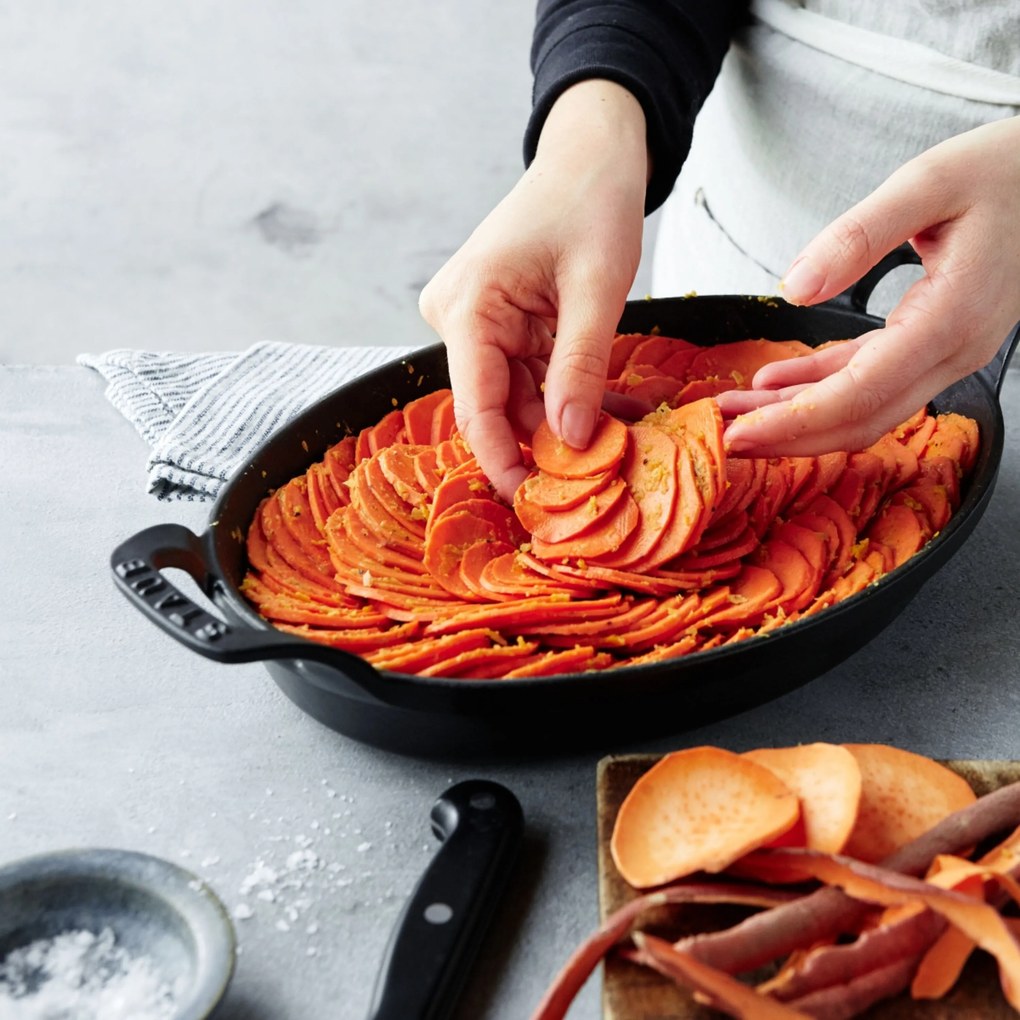 Staub Specialities Ovenschaal 28 cm, Ovaal, Zwart - Specialities - Staub
