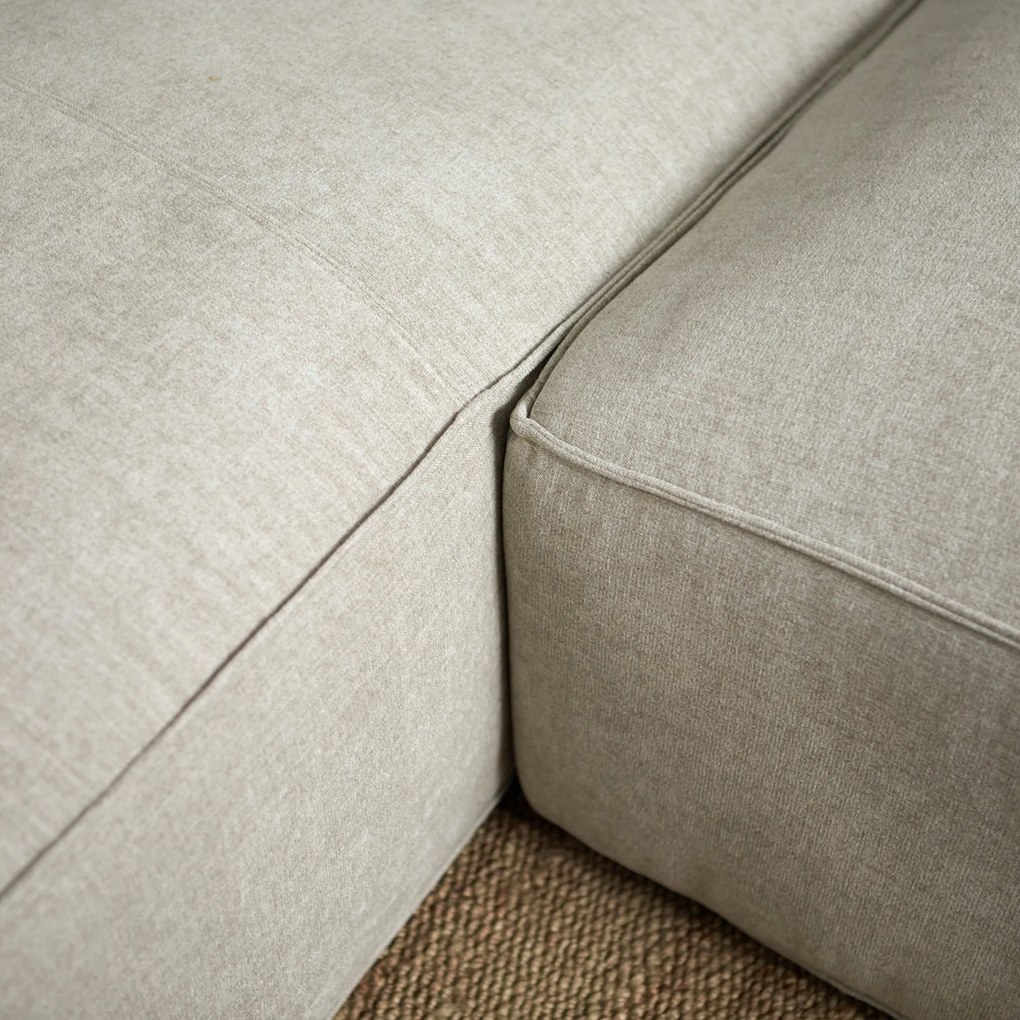 Beige Bank Met Chaise Longue Links