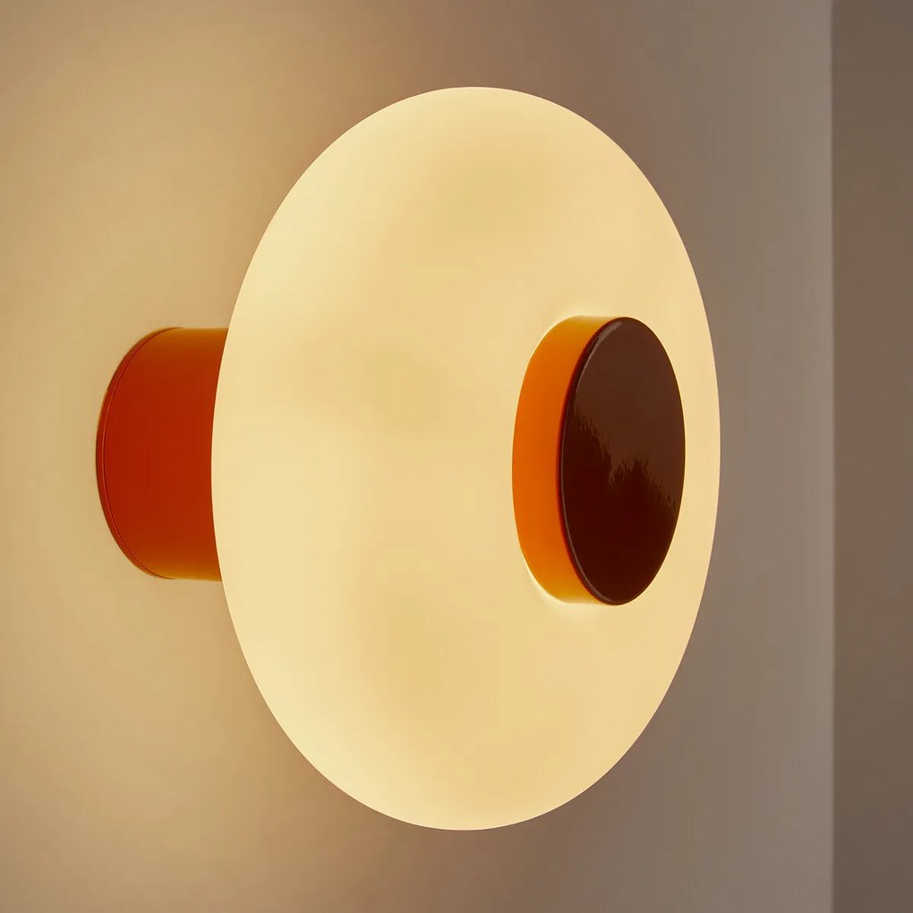 Wandlamp in ijzer en opaline, Omer