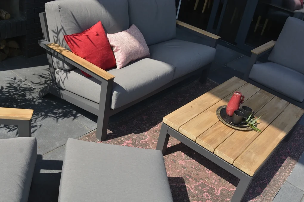 4 Seasons Capitol loungetafel 120 x 75 cm.