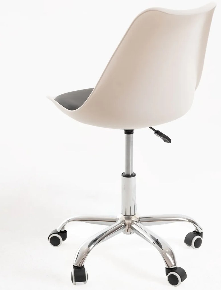 Pak 4 Neo Stoelen