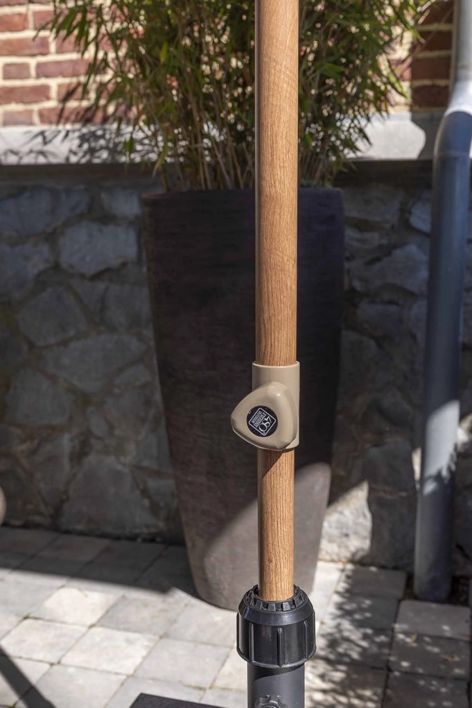 4 Seasons Outdoor Azzurro parasol 200 x 300 cm zandkleur doek en wood look frame Parasol beige weerbestendig