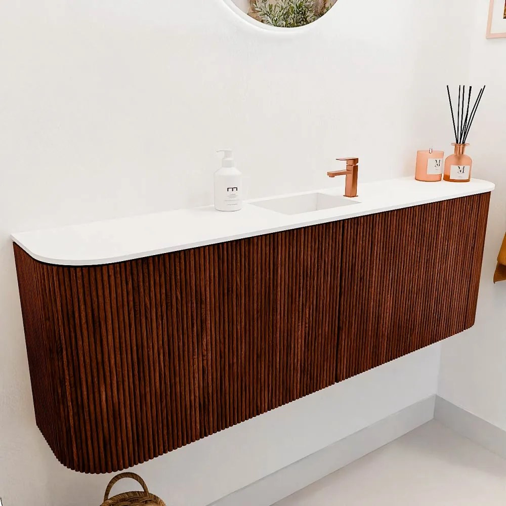Mondiaz Joya 125cm toiletmeubel ronding links/rechts ruby met wastafel faye midden 1 kraangat talc