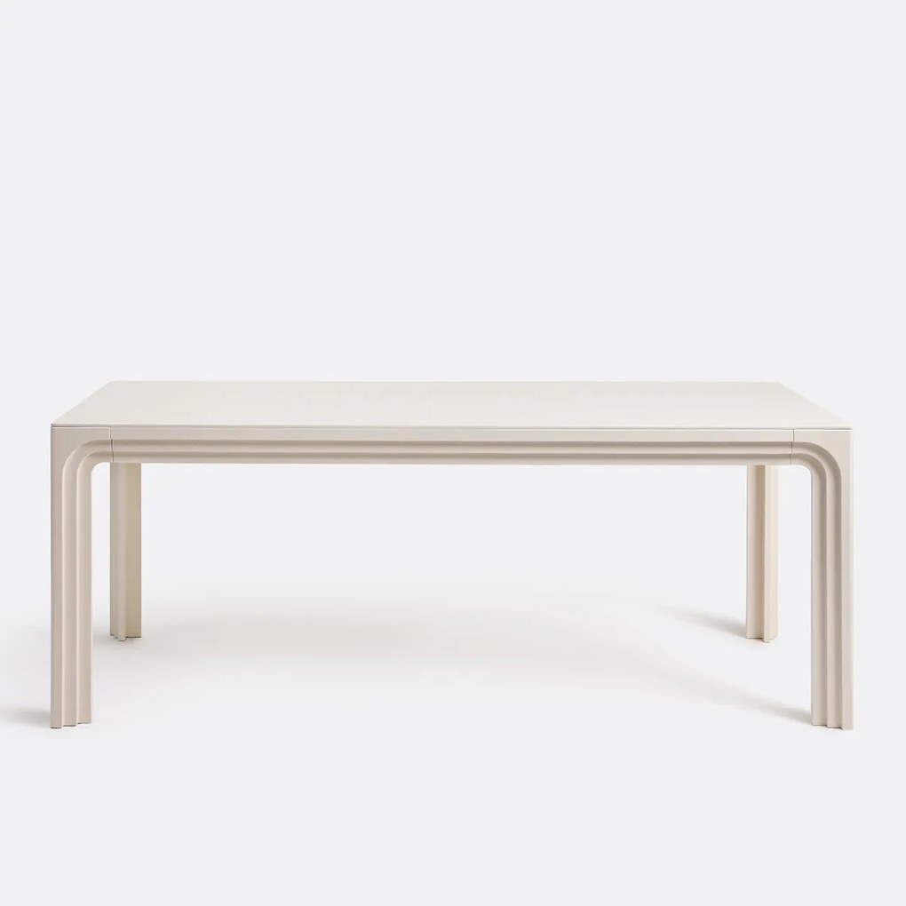 Eettafel, afwerking lak, 6 tot 8 couverts, LIOR