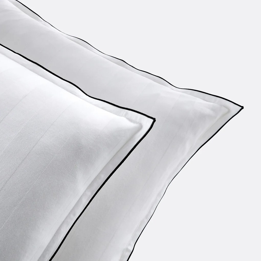 Kussensloop in gewassen katoensatijn met 118 draden, streep Victor