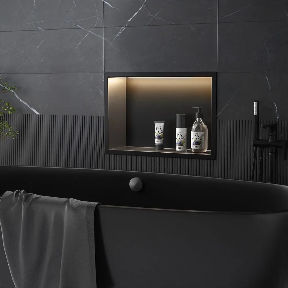INBOUW BADKAMERPLANK LED 30x45 black