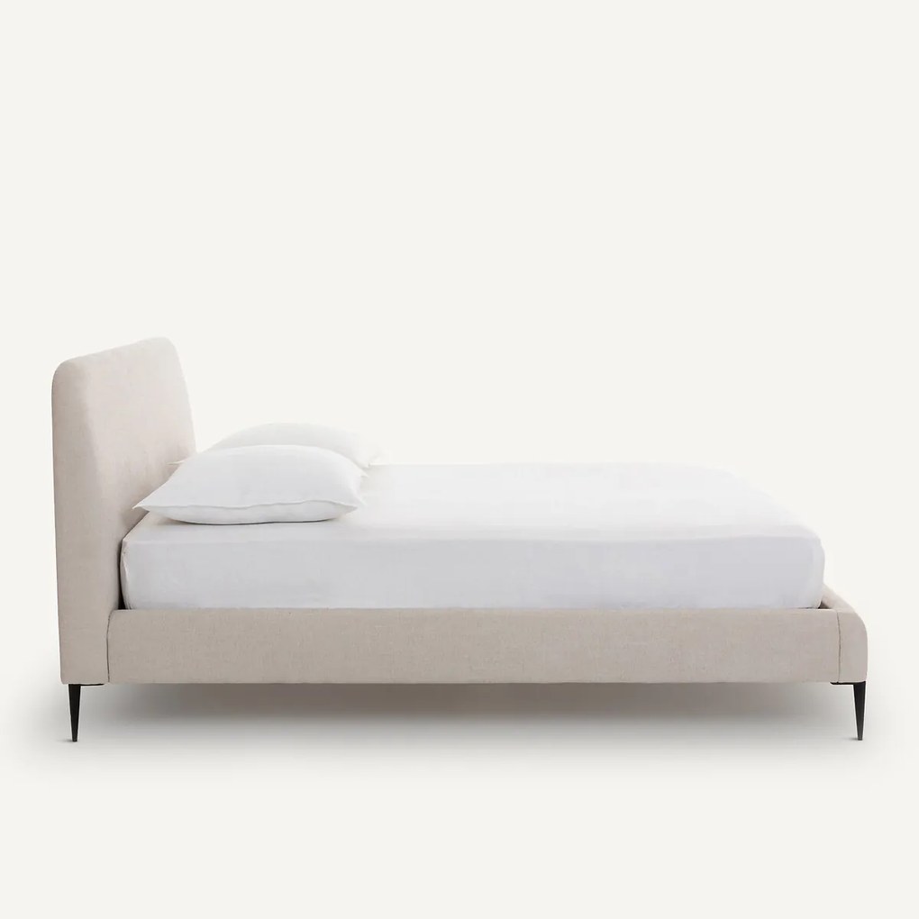 Bed met lattenbodem, Oscar design E. Gallina