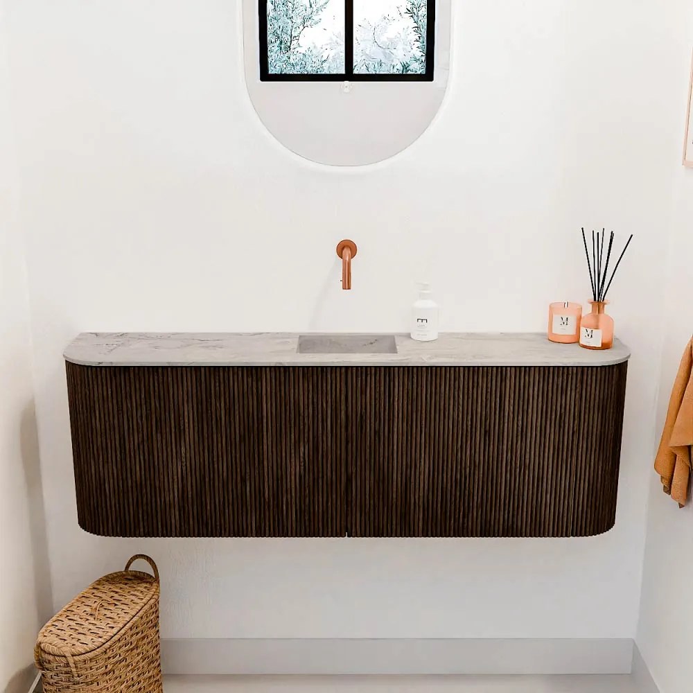 Mondiaz Joya DLux 125cm toiletmeubel ronding links/rechts walnut met wastafel faye midden zonder kraangat glace