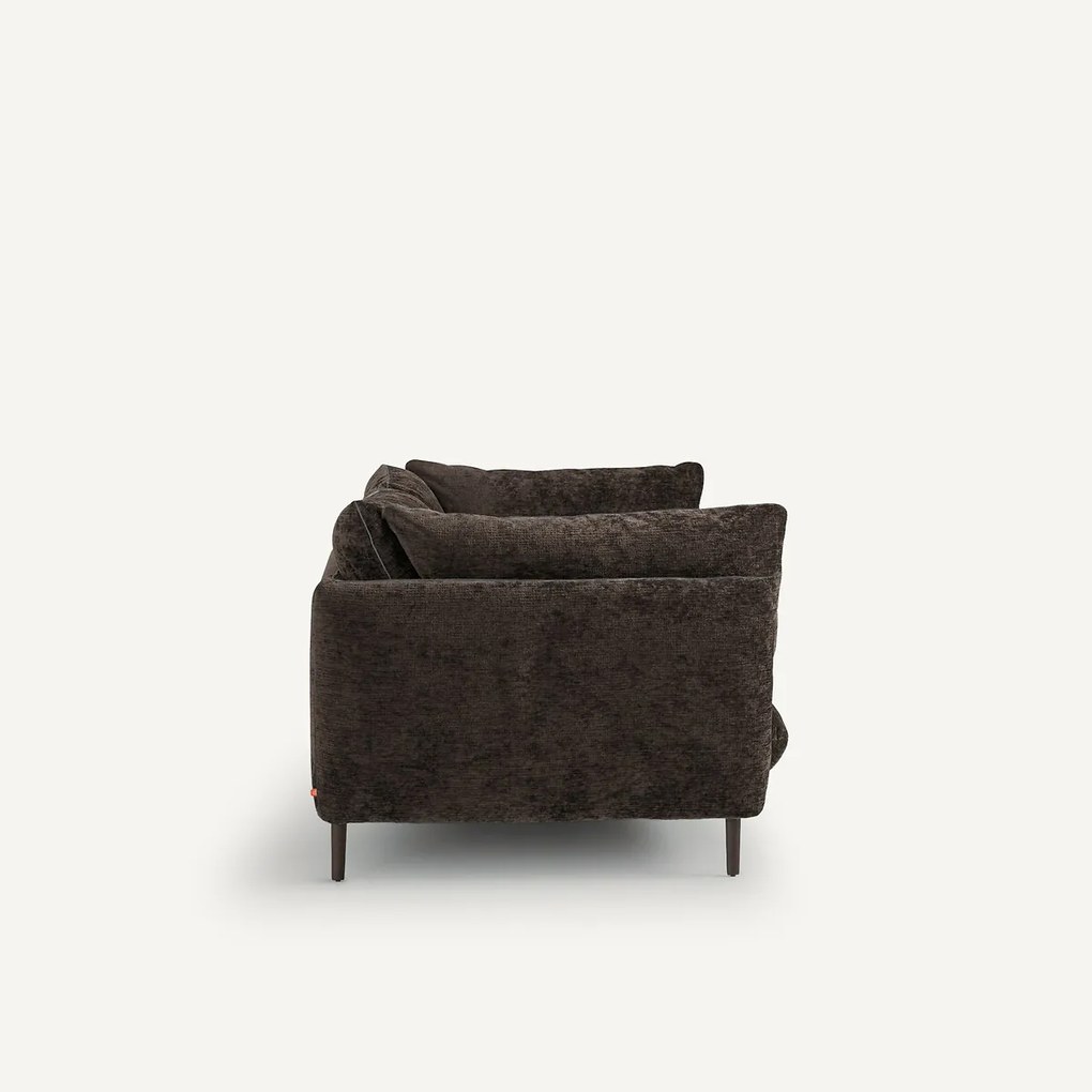 Bank in gerecycled polyester, Botero