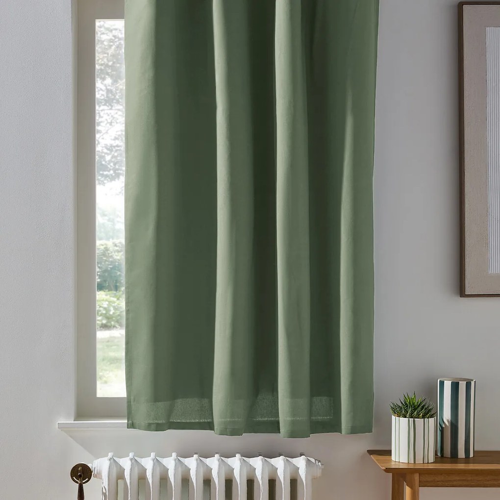 Verduisterend katoenen radiatorgordijn met oogjes Scenario