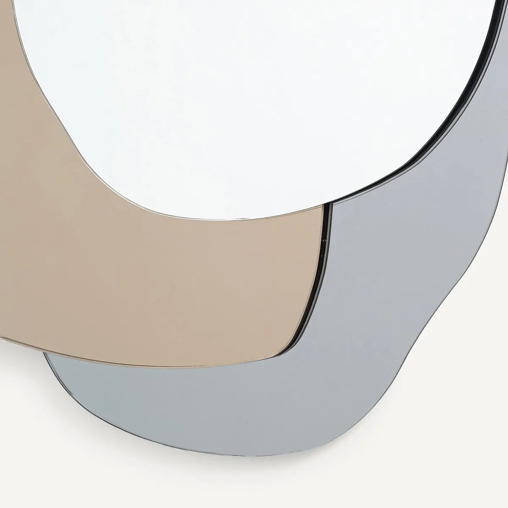 Gefragmenteerde spiegel in glas H95,8 cm, Strato